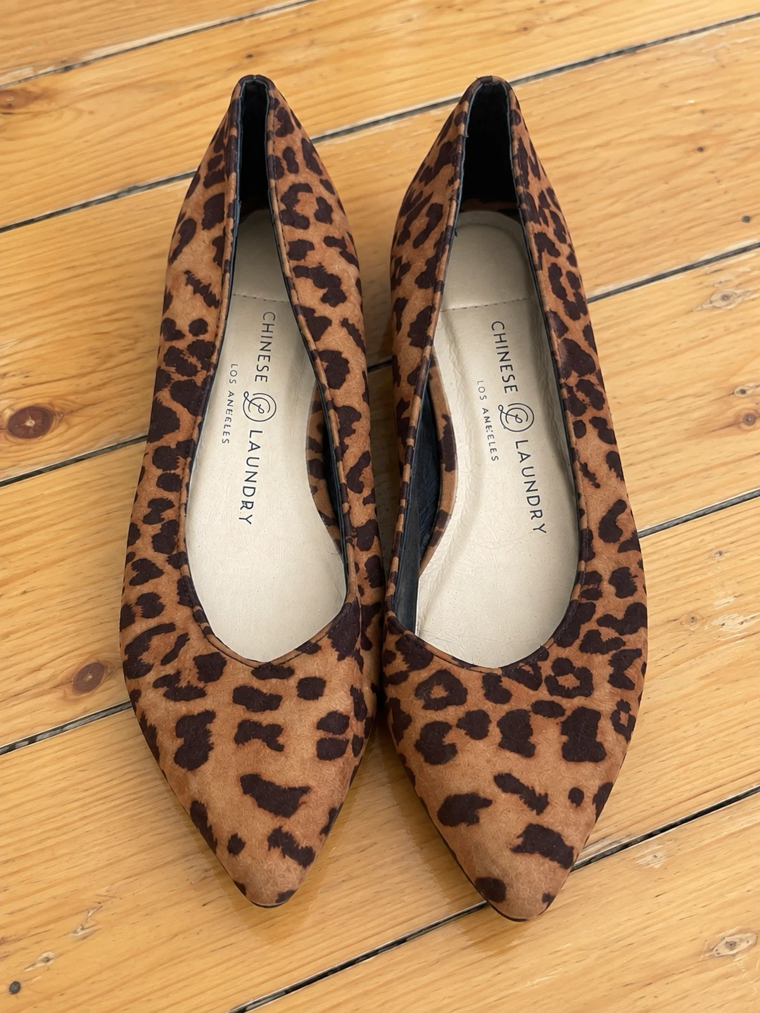 Chinese Laundry Leopard Flats – Size 6.5