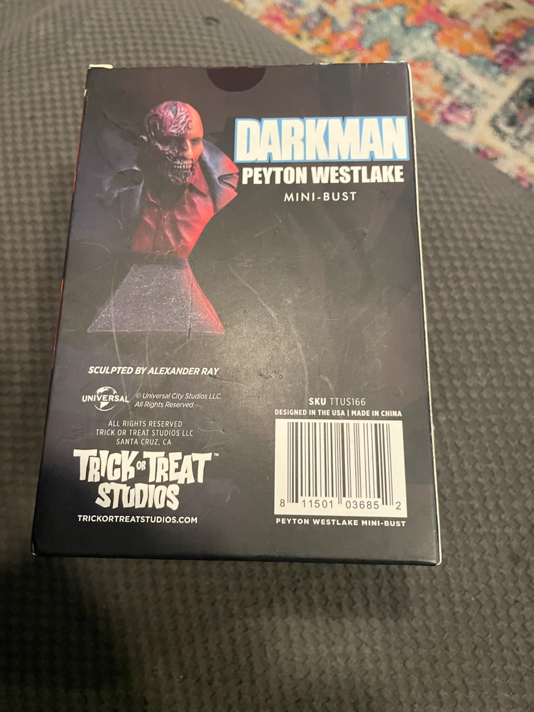 Darkman Peyton Westlake Mini-Bust - photo 3