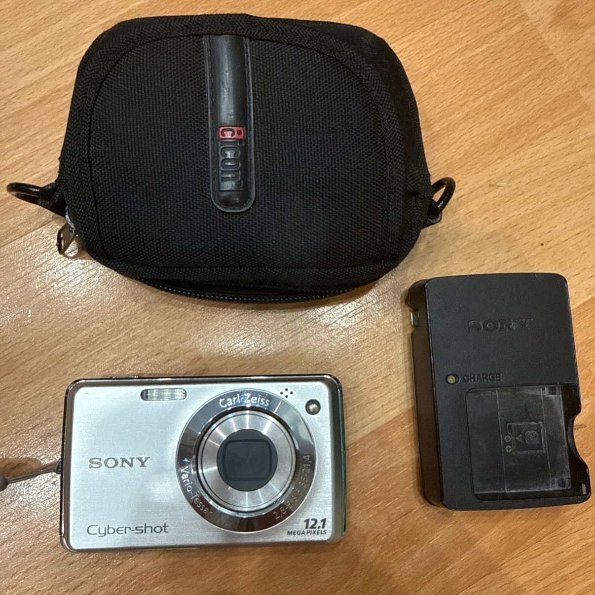 Sony Cyber-shot DSC-W210 12.1 MP Digital Camera
