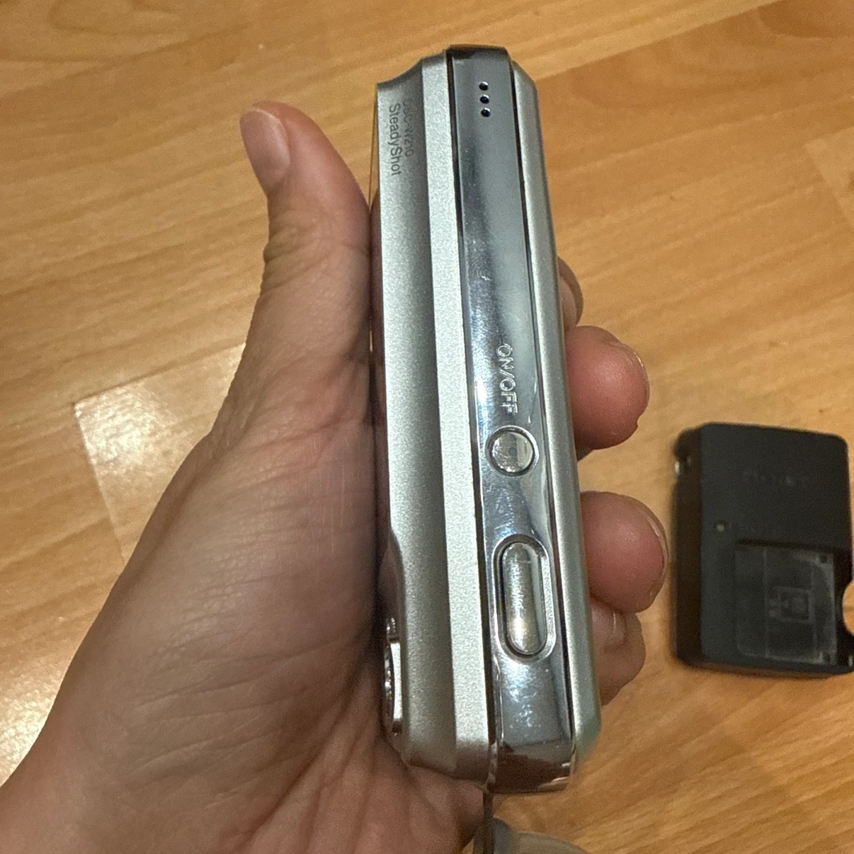Sony Cyber-shot DSC-W210 12.1 MP Digital Camera - photo 5