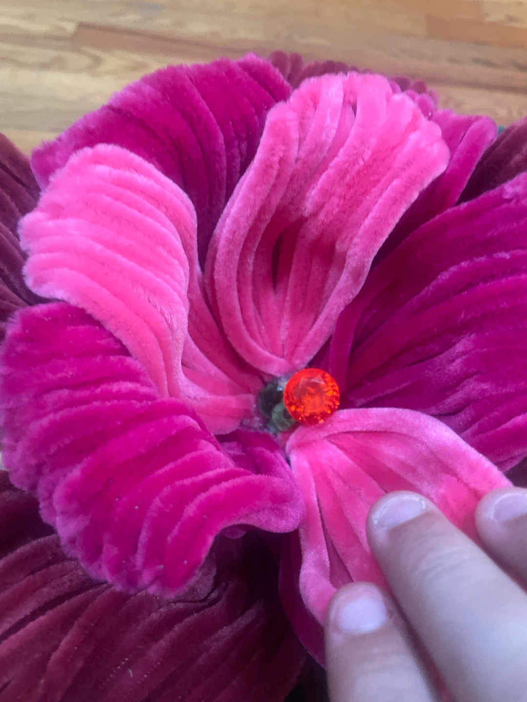 Handmade Pipe Cleaner Flower Sculpture - photo 2