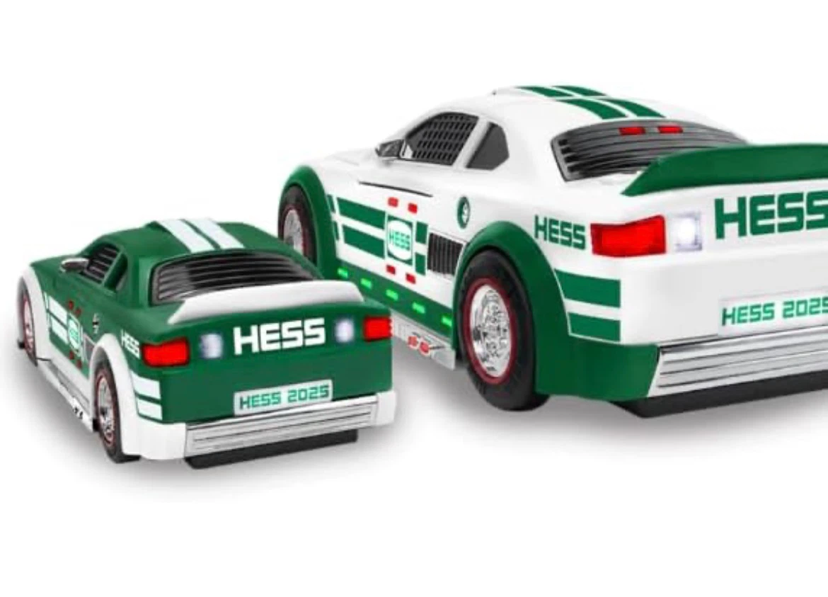 Hess 2025 Toy Truck and Car Set - photo 4