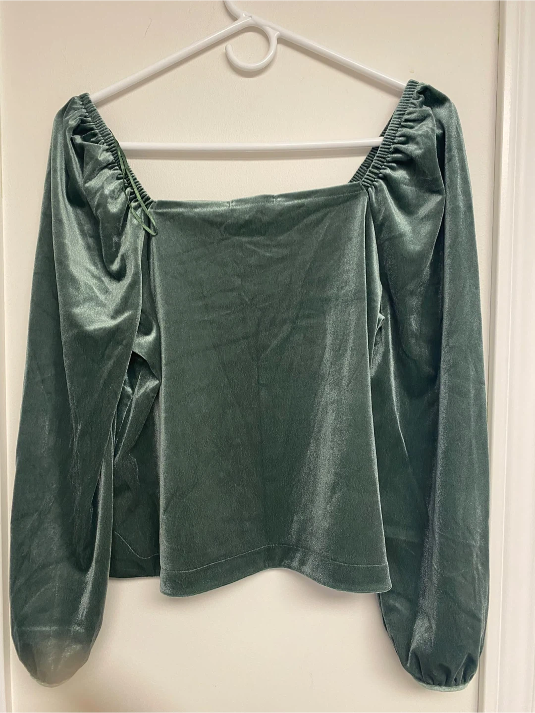 Green Velvet Long Sleeve Top