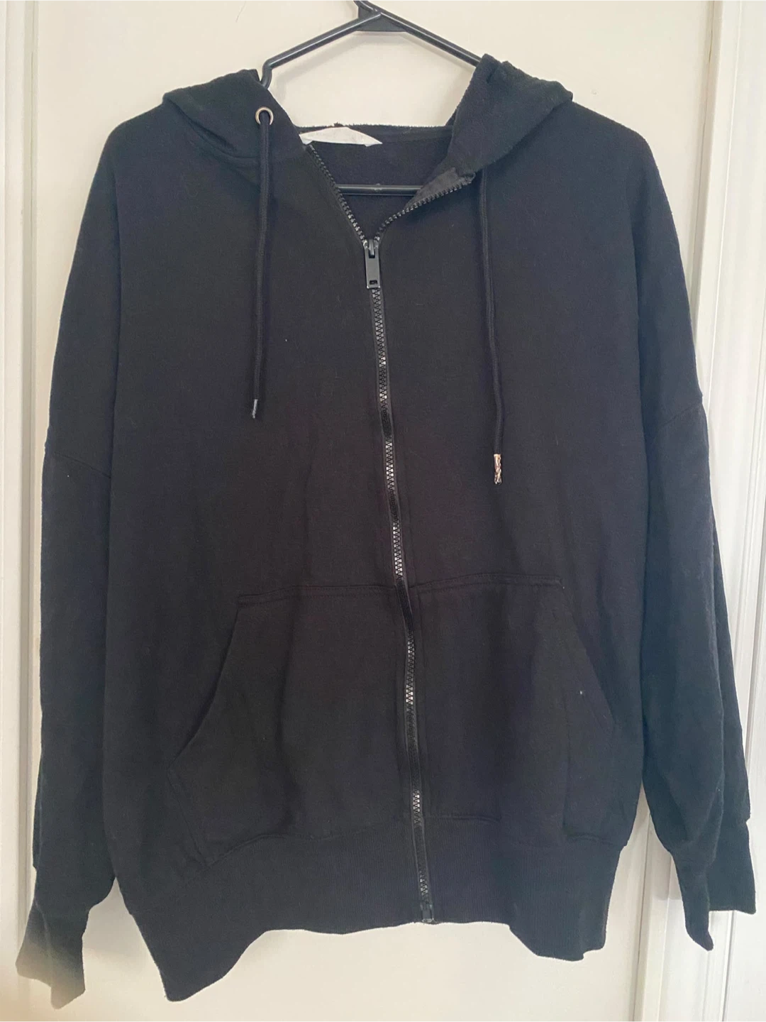 Bluenotes black zip-up hoodie