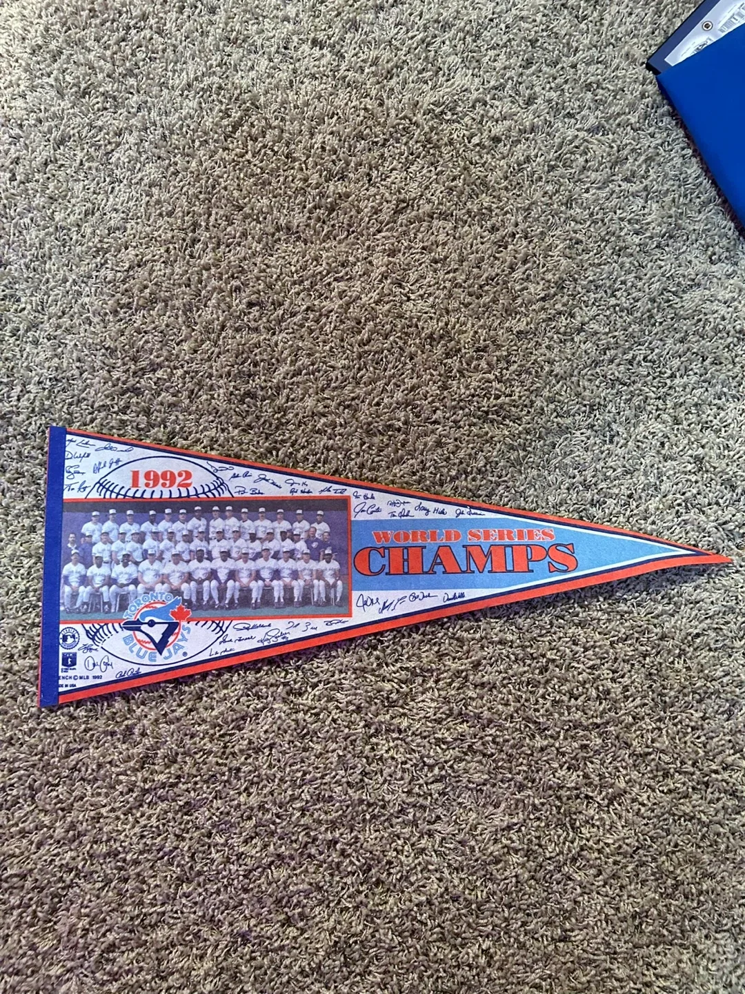 Replica autographed toronto blue jays pennant