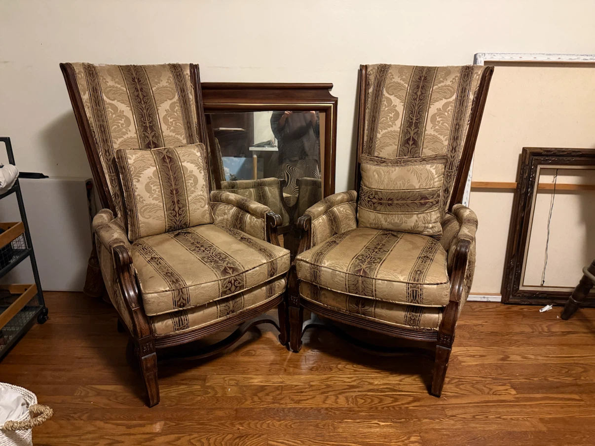 Pair of Traditional Pair of Wood Accent Chairs / Armchairs