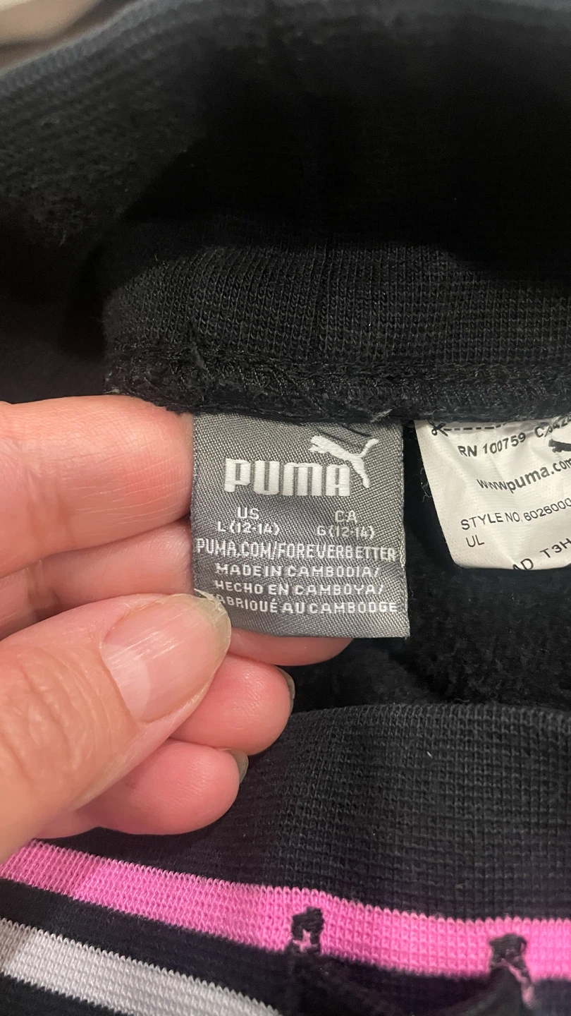 Puma Girls Black and Pink Tracksuit - photo 2
