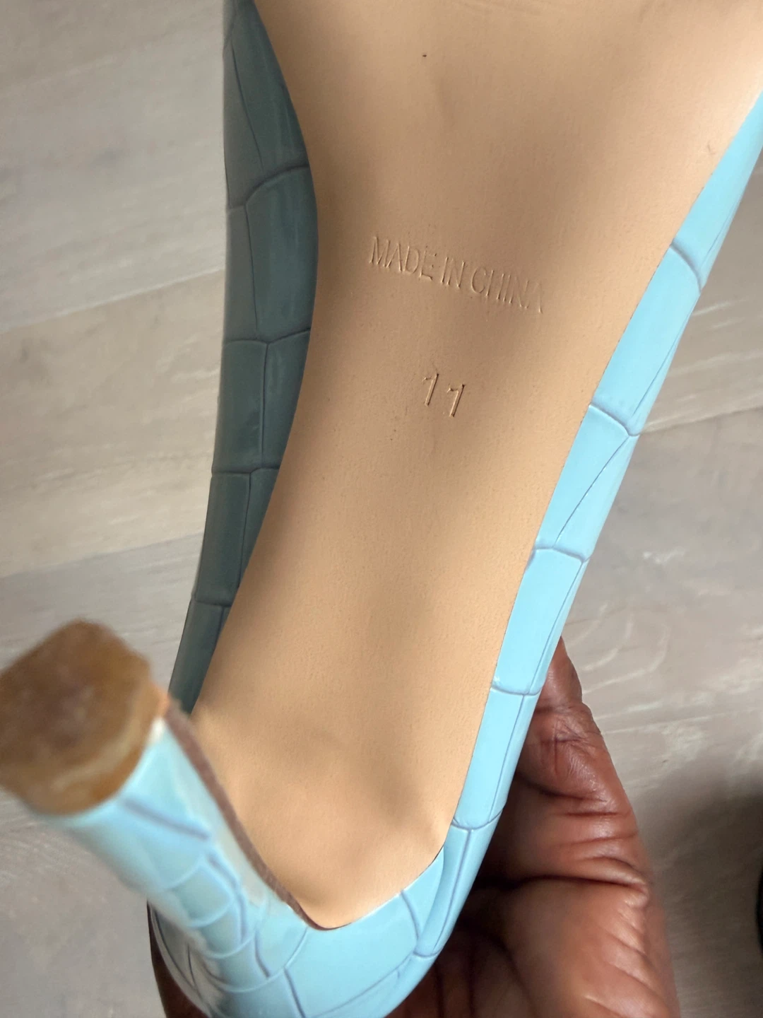 Light Blue Croc-Embossed Pointed Heels - photo 3