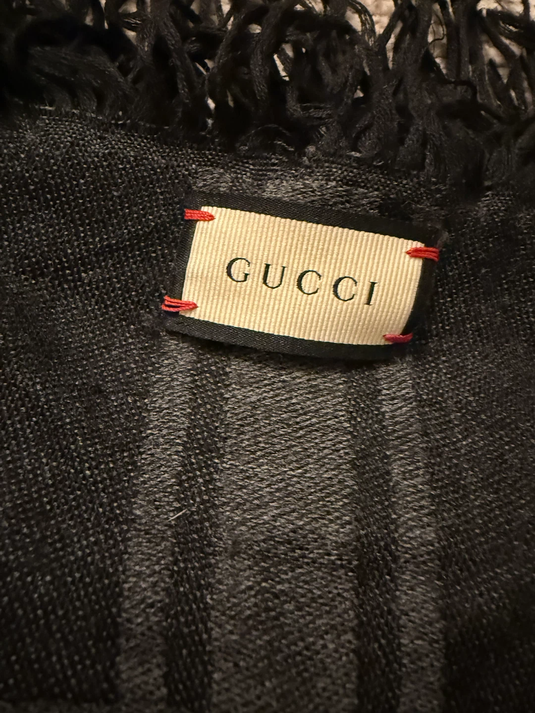 Gucci GG Monogram Scarf in Black grey silk wool - photo 2