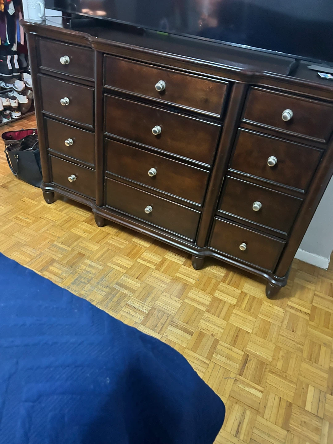 Dark Wood Bedroom Furniture Set - photo 5
