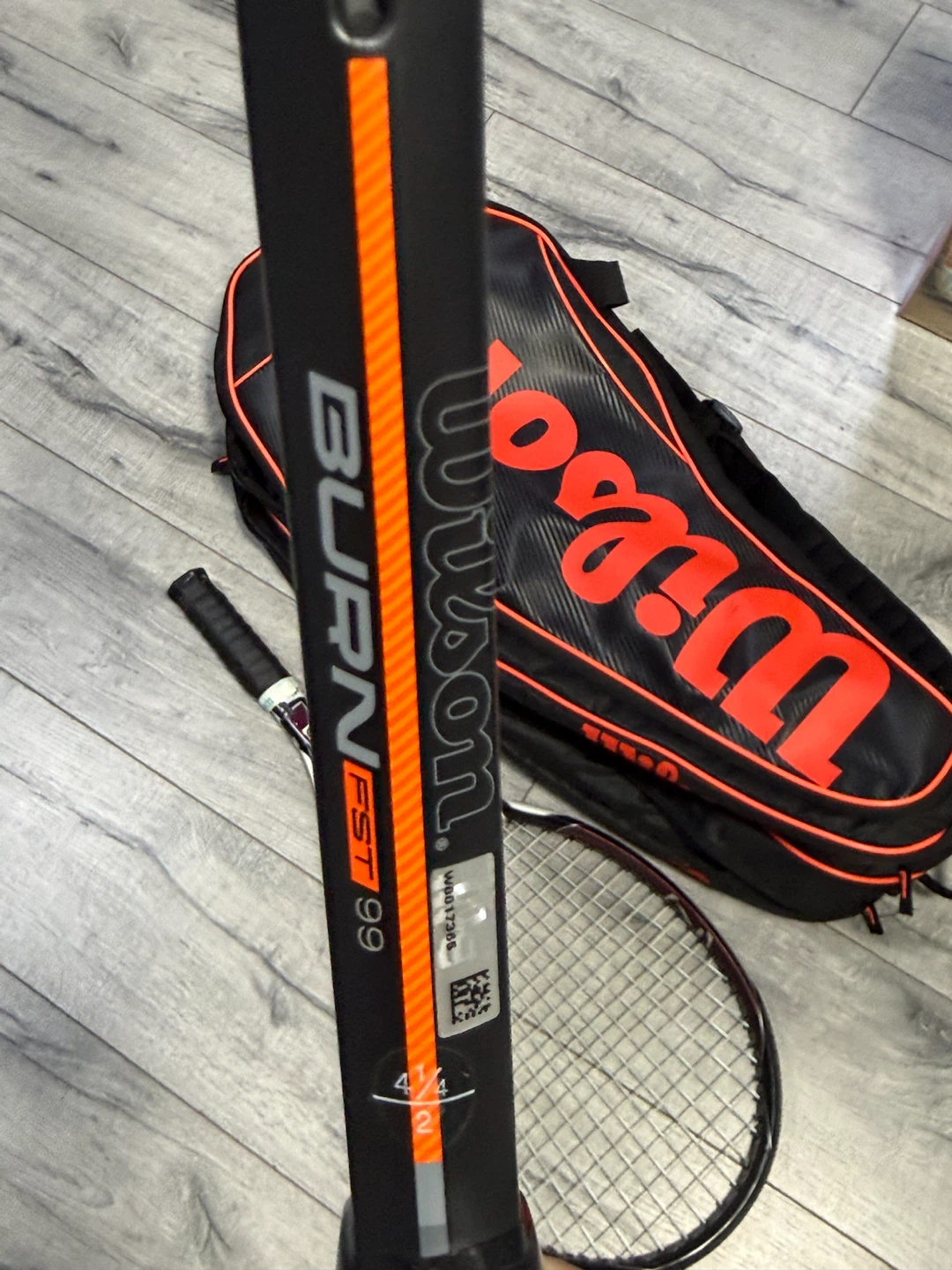 Wilson Tennis Rackets & Tour Bag Set - photo 5