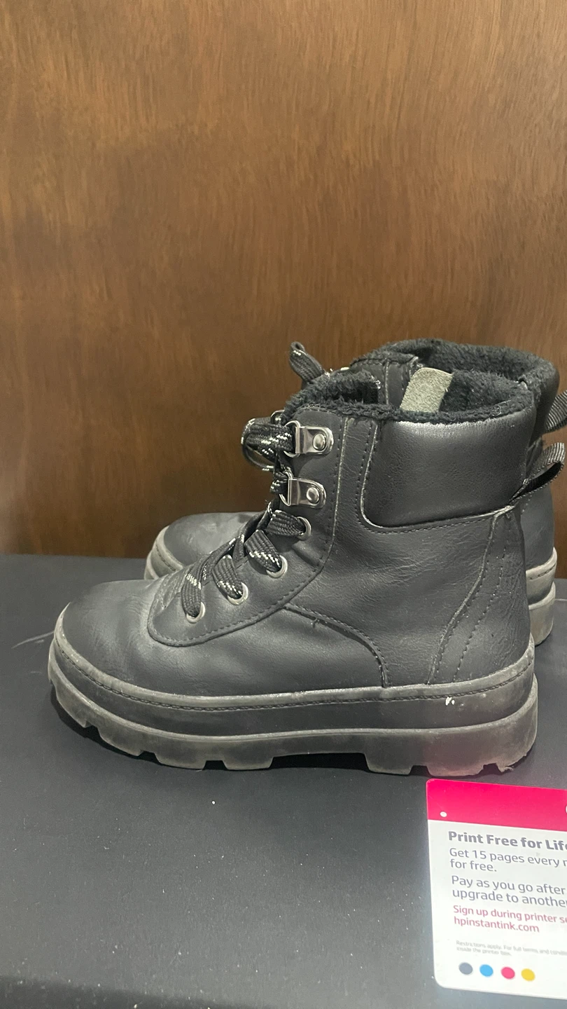 Exploring Essentials black lace-up boots size 10.5 - photo 3