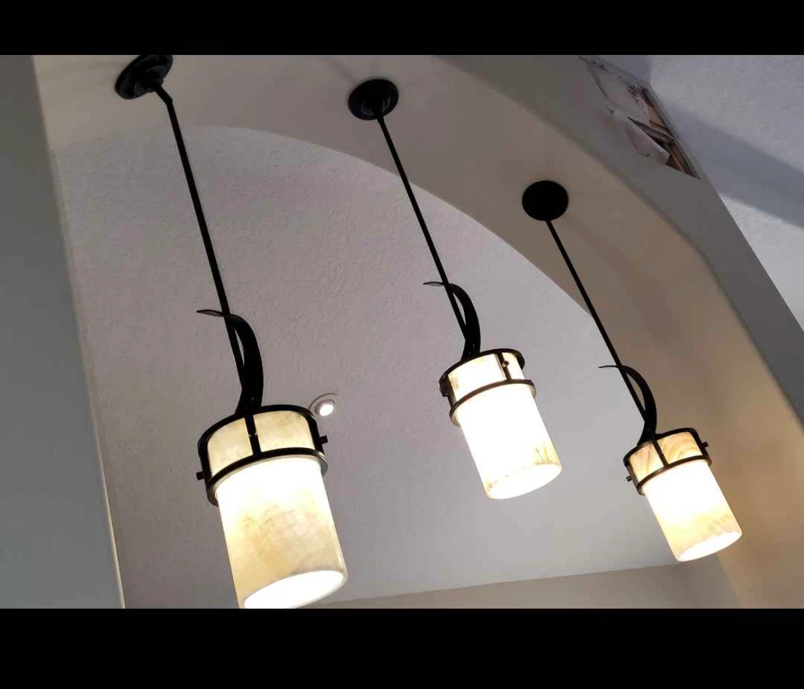 Quoizel Kyle Chandelier and Three Pendant Lights - photo 4