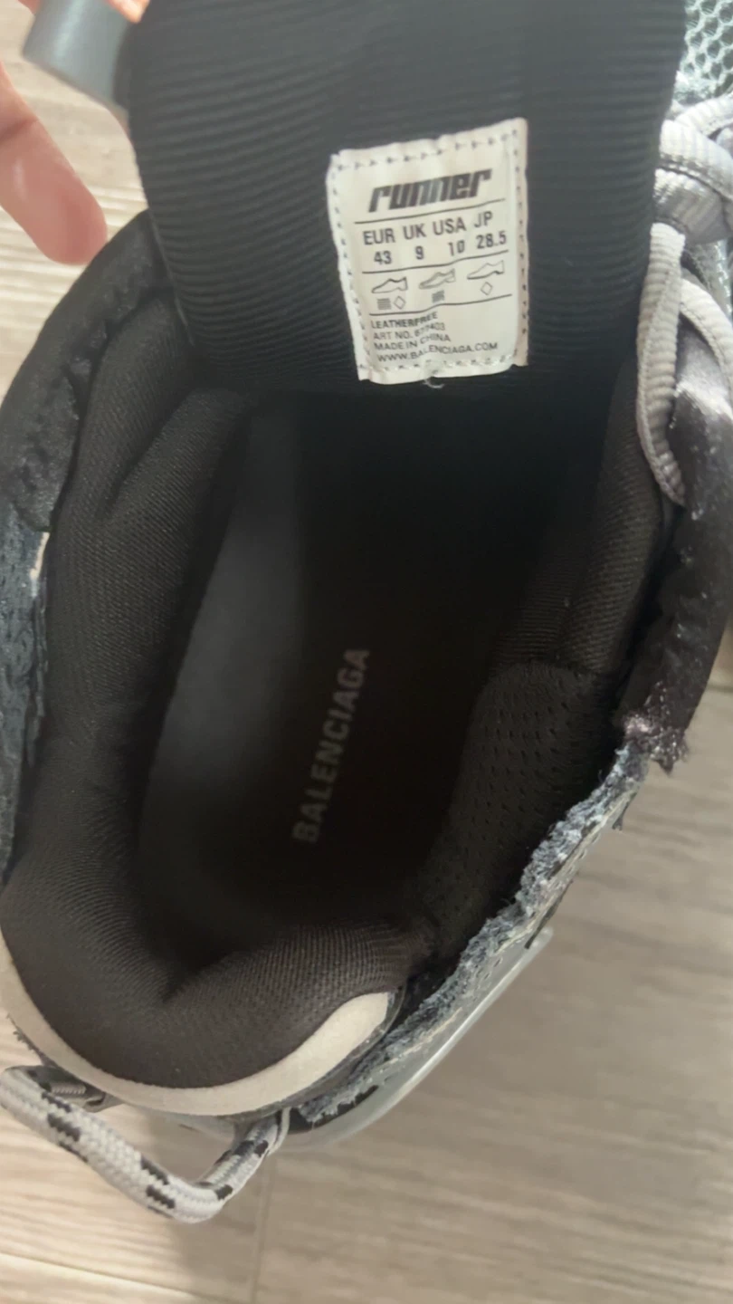 Balenciaga Runners - photo 4