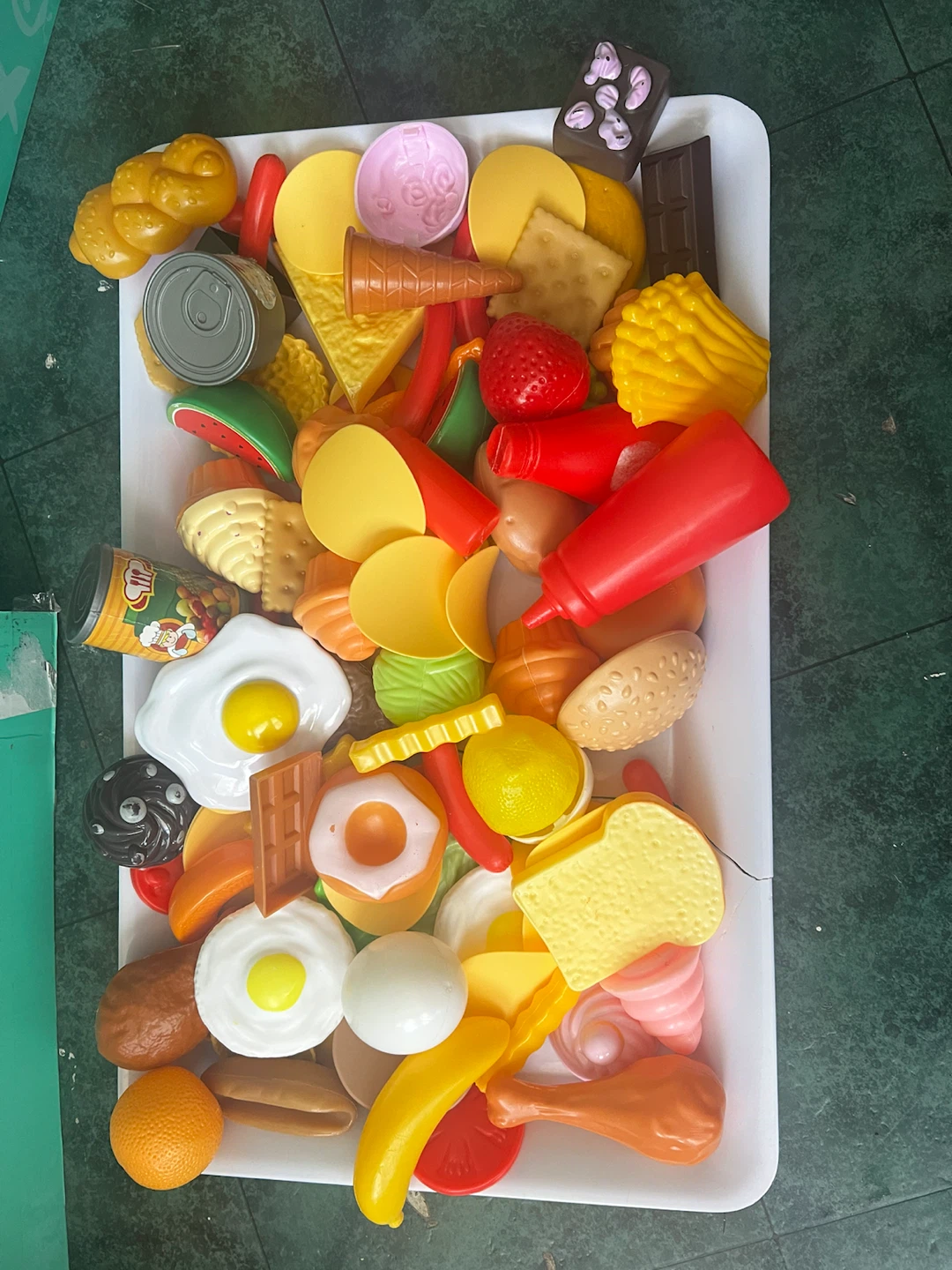 KidKraft Play Kitchen with Accessories - photo 3