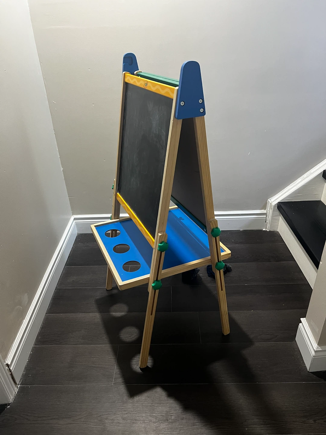 Crayola 2-in-1 Kids Art Easel