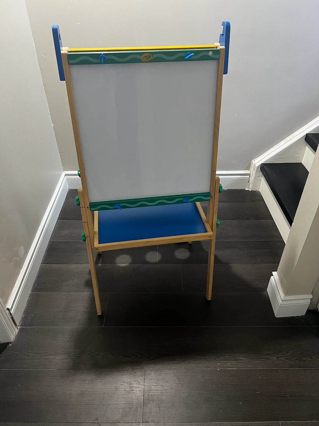 Crayola 2-in-1 Kids Art Easel - photo 2