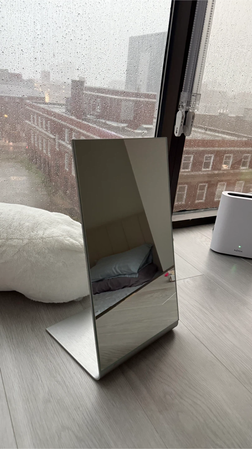 Minimalist Silver Tabletop Mirror - photo 2