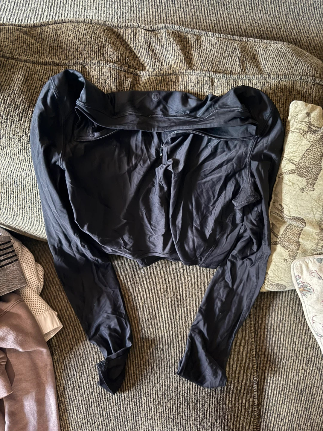 Lululemon Black Long Sleeve Top