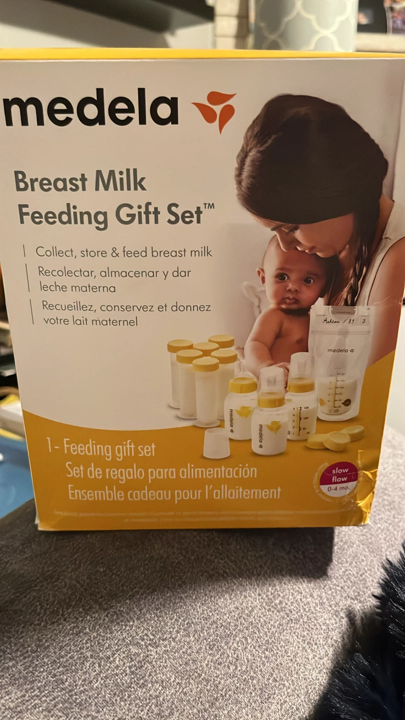 Medela Breast Milk Feeding Gift Set