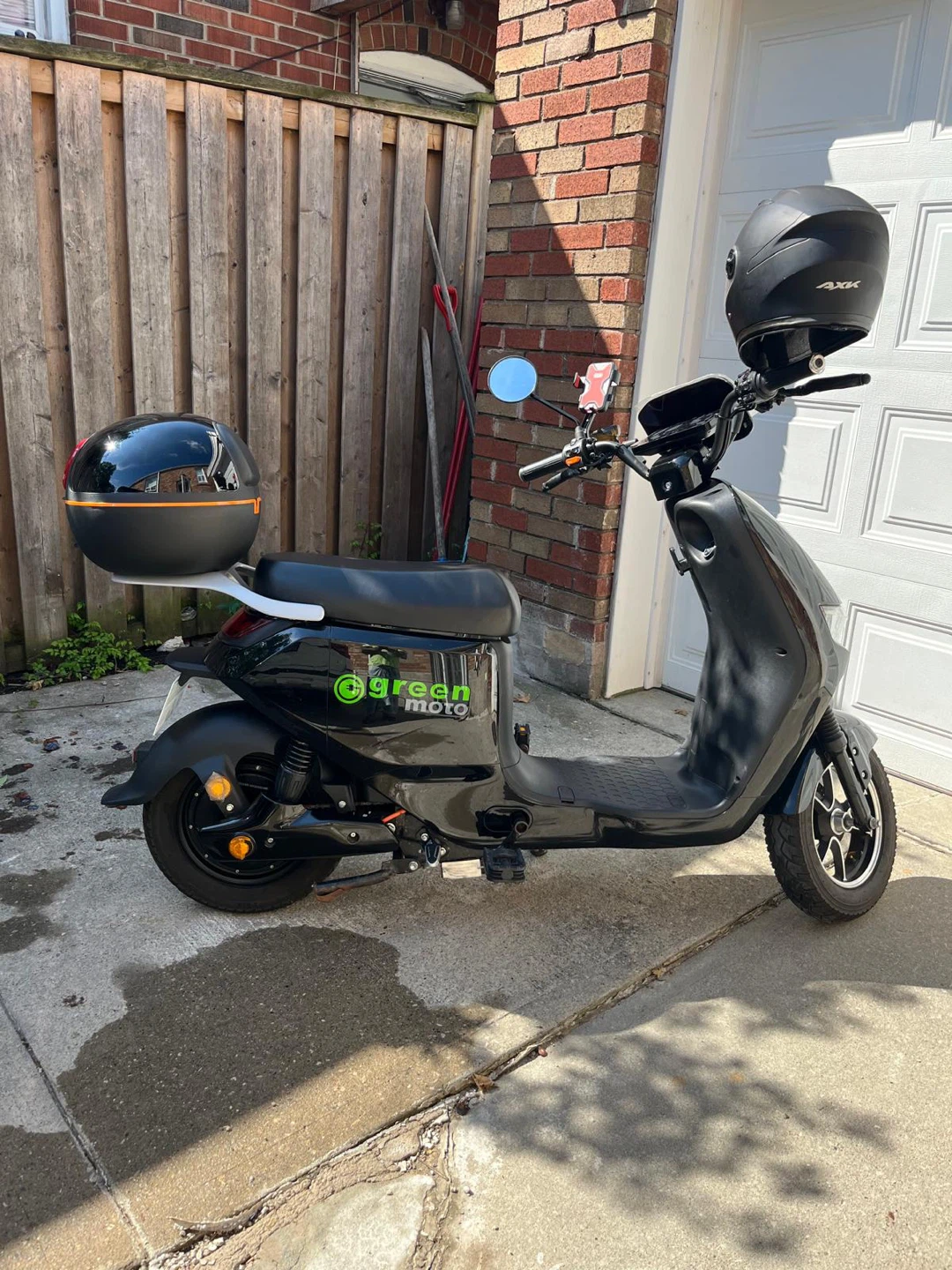 Green Moto Electric Scooter