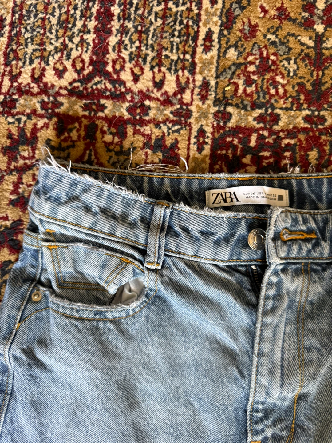 Zara Light Wash Denim Jeans size 4 - photo 2