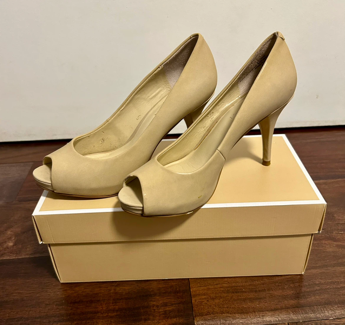 Nine West Peep-Toe Heels Size 6 - photo 3