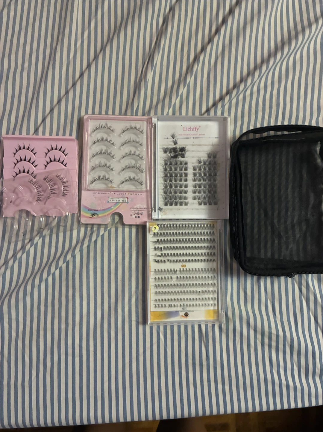 Lash selection comes with bag