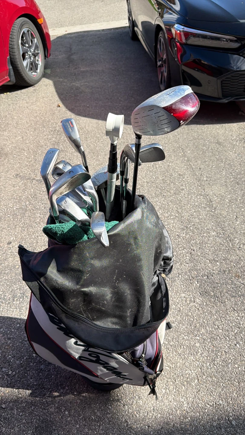 Ben Hogan Golf Bag with Clubs - photo 2