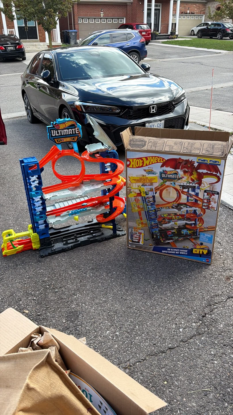 Hot Wheels Ultimate Garage - photo 2
