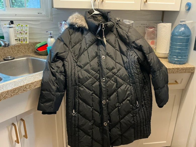 Ladies winter coat  Laura’s plus 3X - photo 2