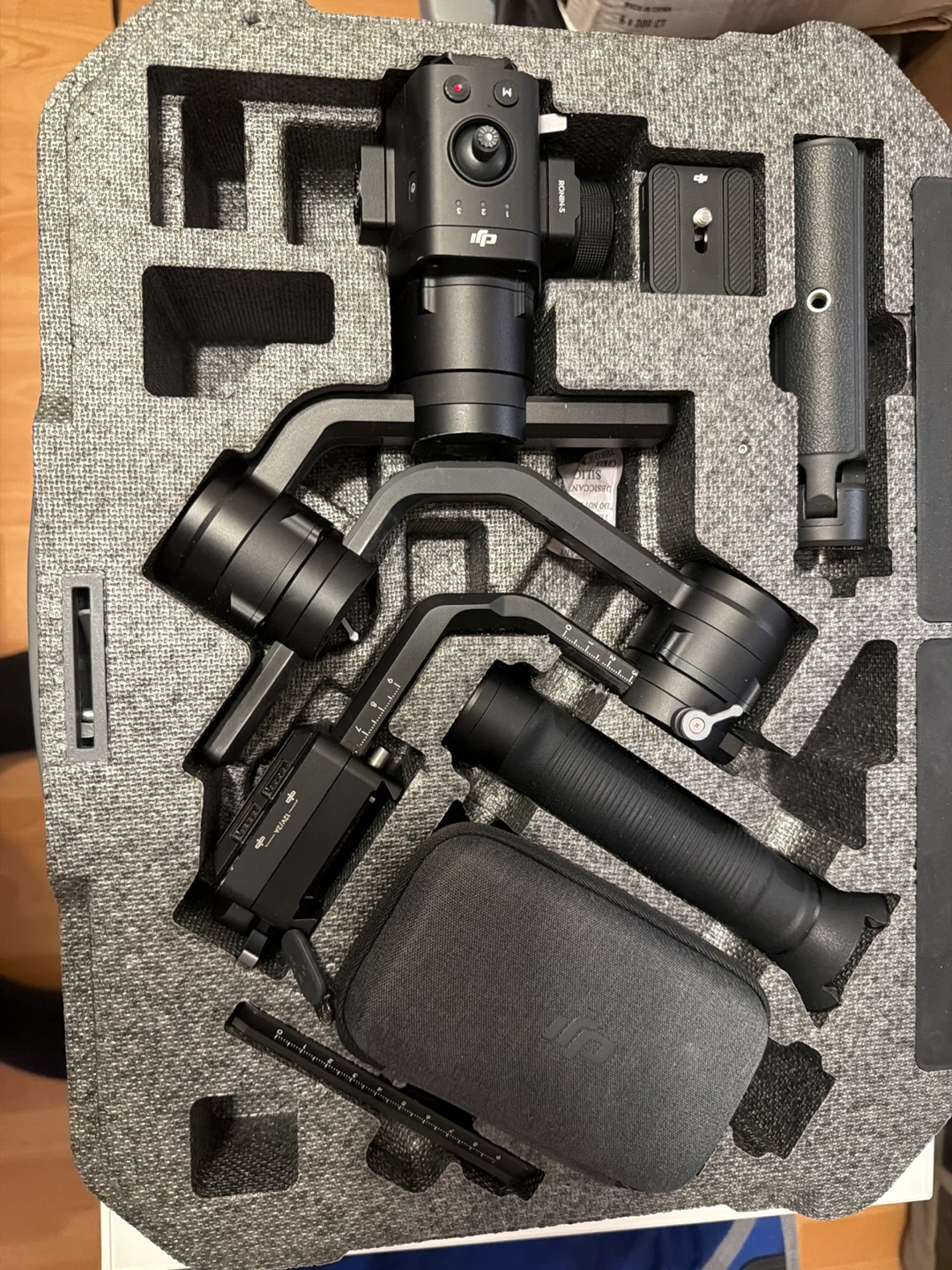 DJI Ronin-S Camera Gimbal with Carrying Case - photo 2