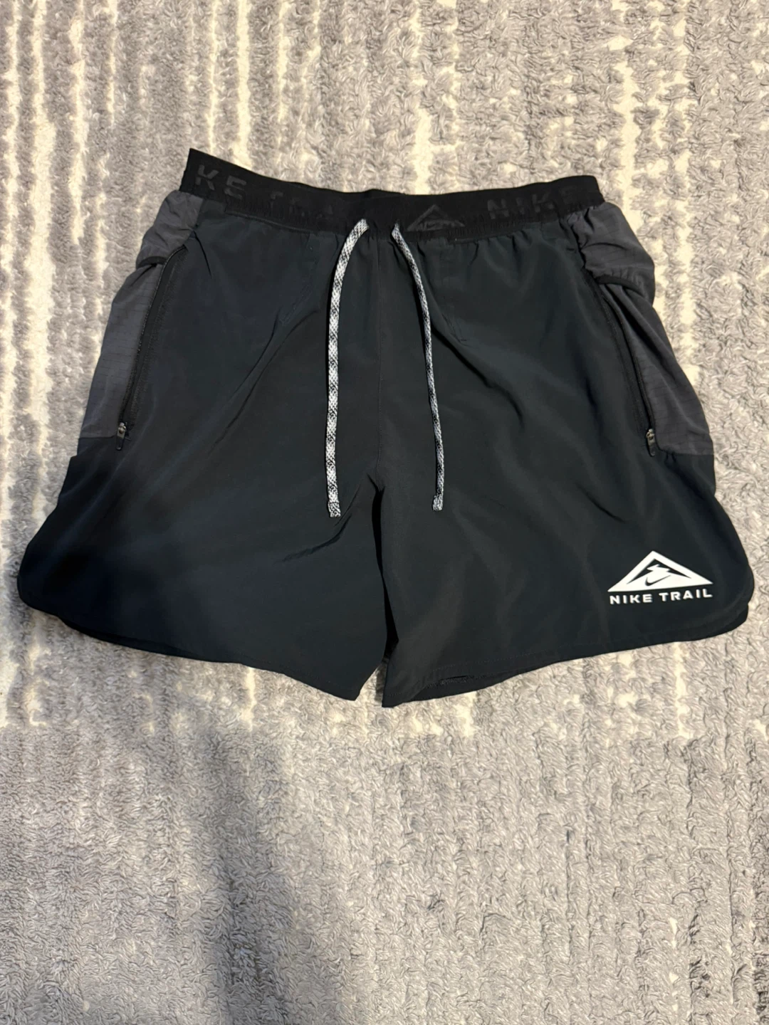 Nike Trail Dri-FIT Shorts - Medium