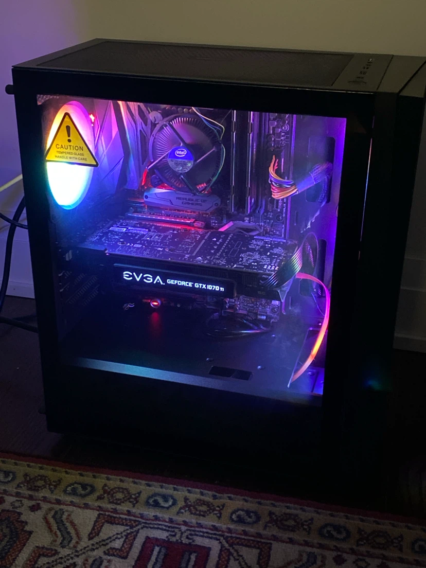 Gaming PC with Intel i7-8700K and GTX 1070 Ti