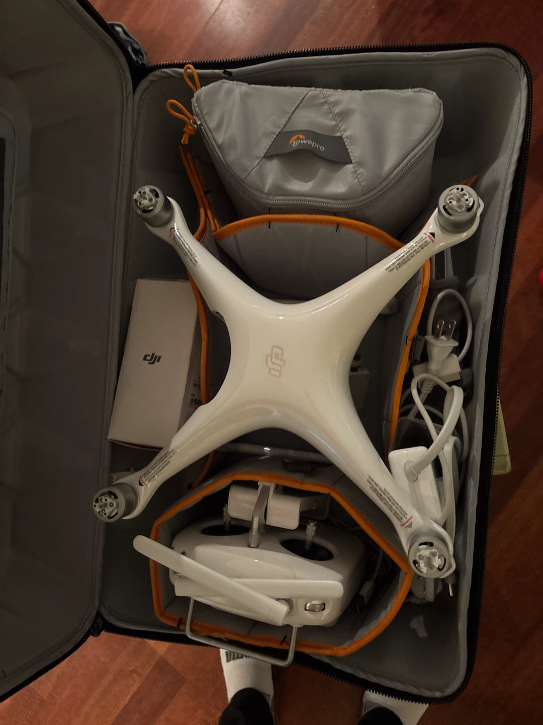 Phantom 4 Drone with Lowepro DroneGuard CS 400 Case - photo 2