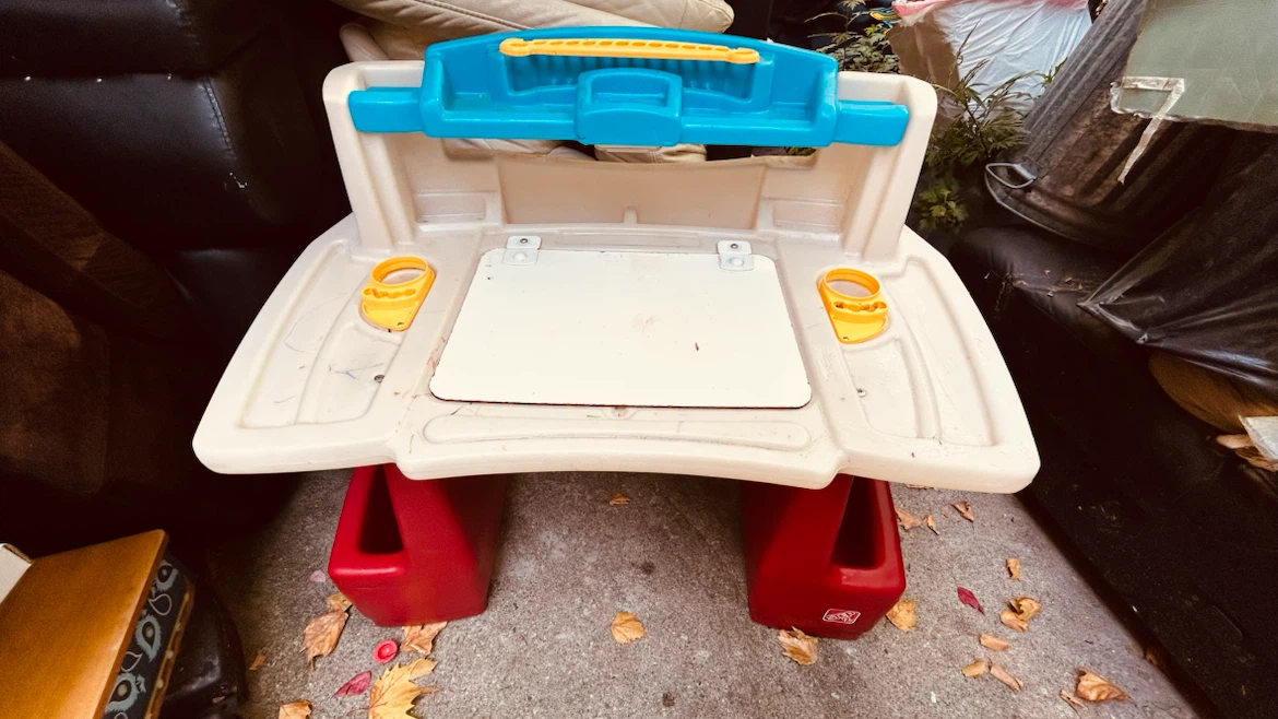 Step2 Kids Art Desk