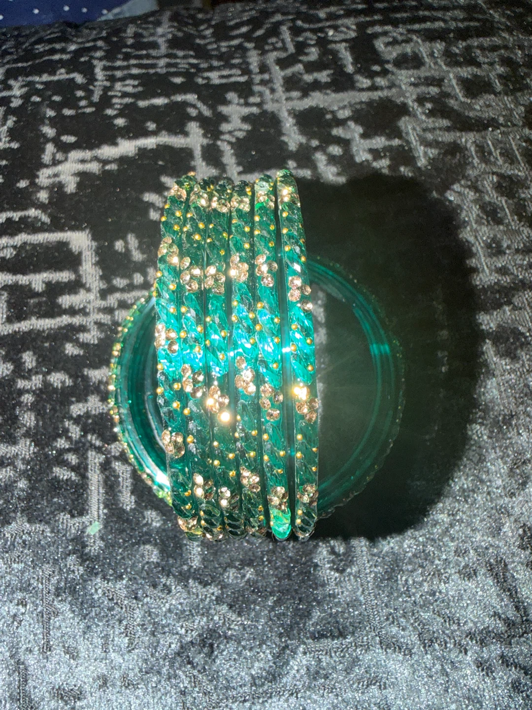 Set of Emerald Green Beaded Bangles - photo 2