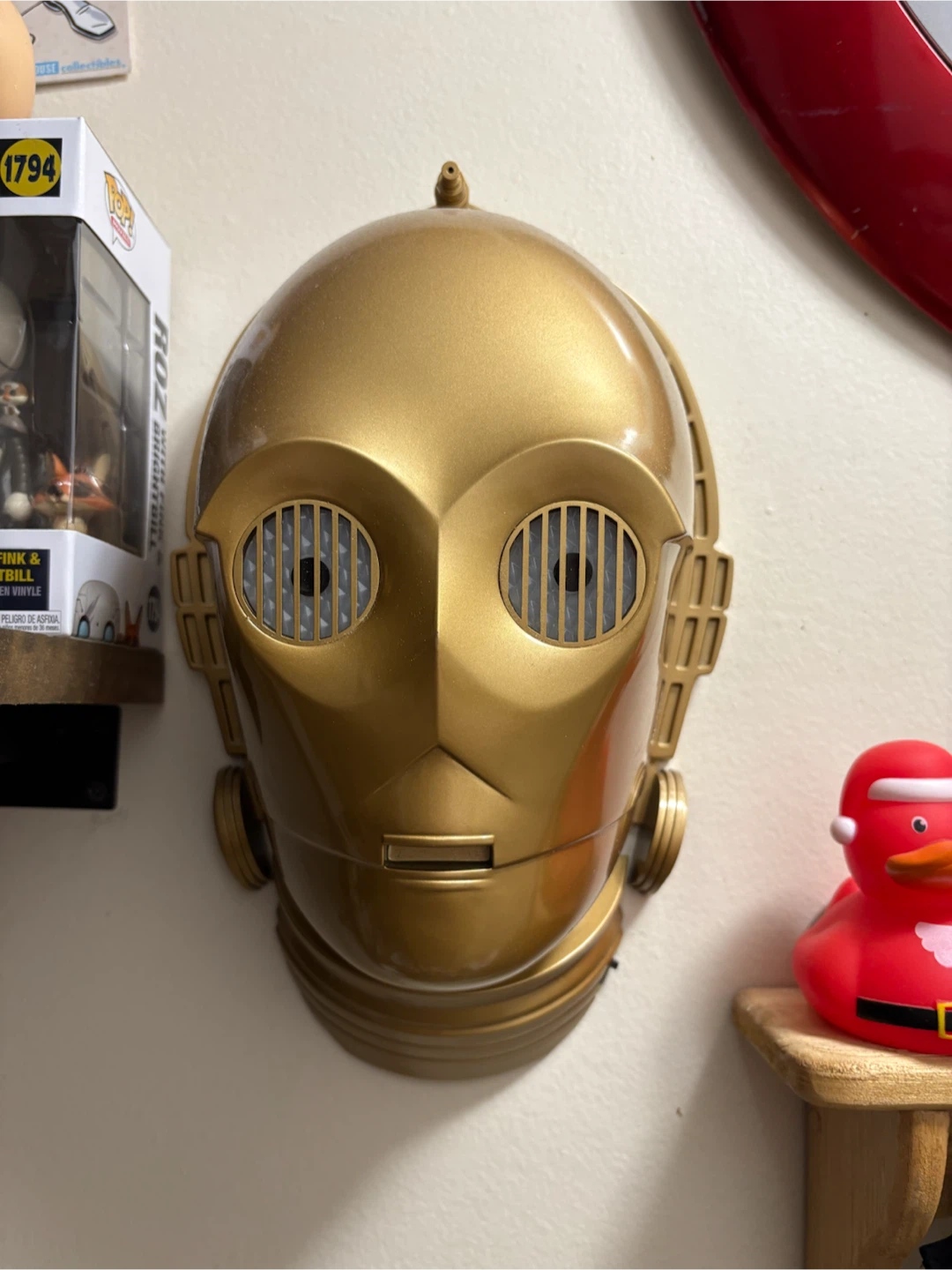Wall mount C3-PO light up head
