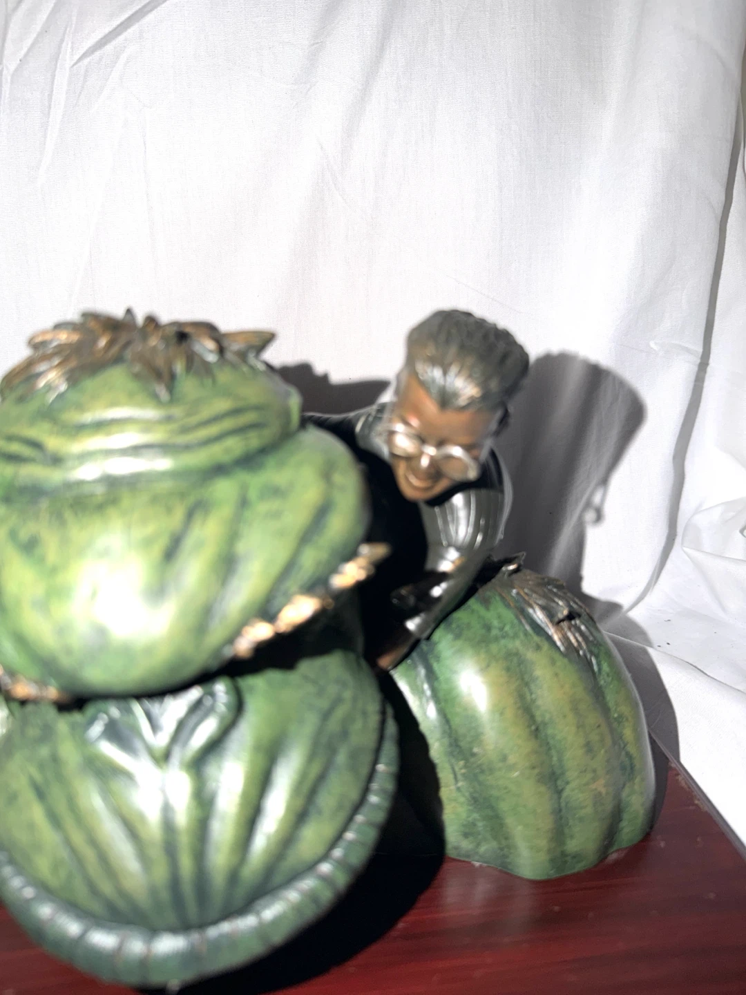 Earth X Incredible Hulk & Banner Bronze Statue - photo 3