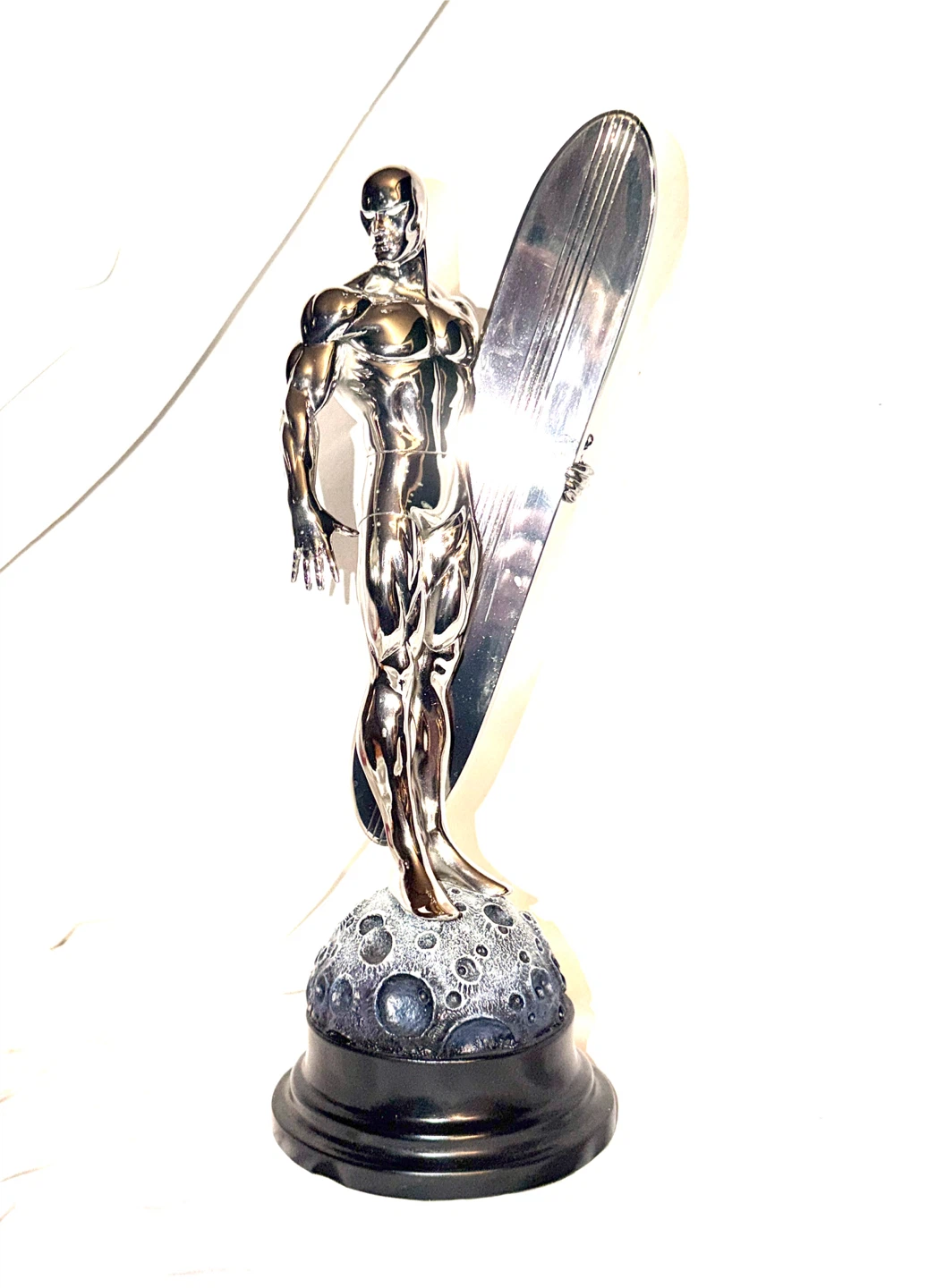Bowen Designs Silver Surfer Super Chrome Statue - photo 2
