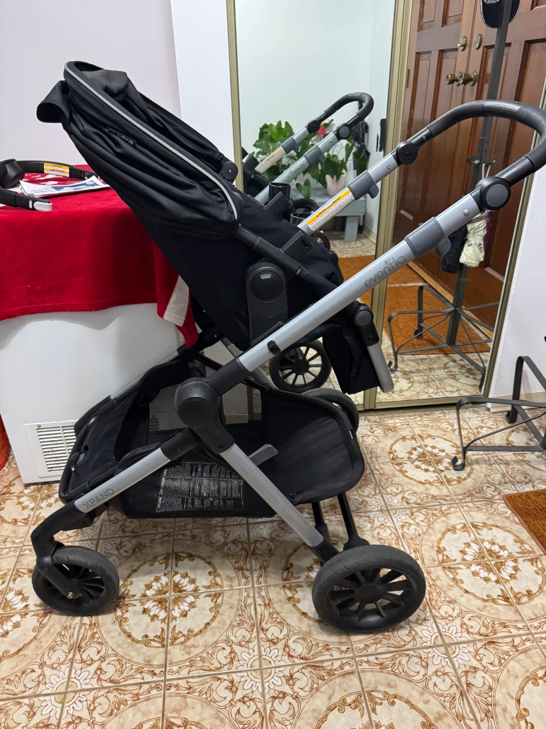Evenflo Pivot Xpand Stroller Seat
