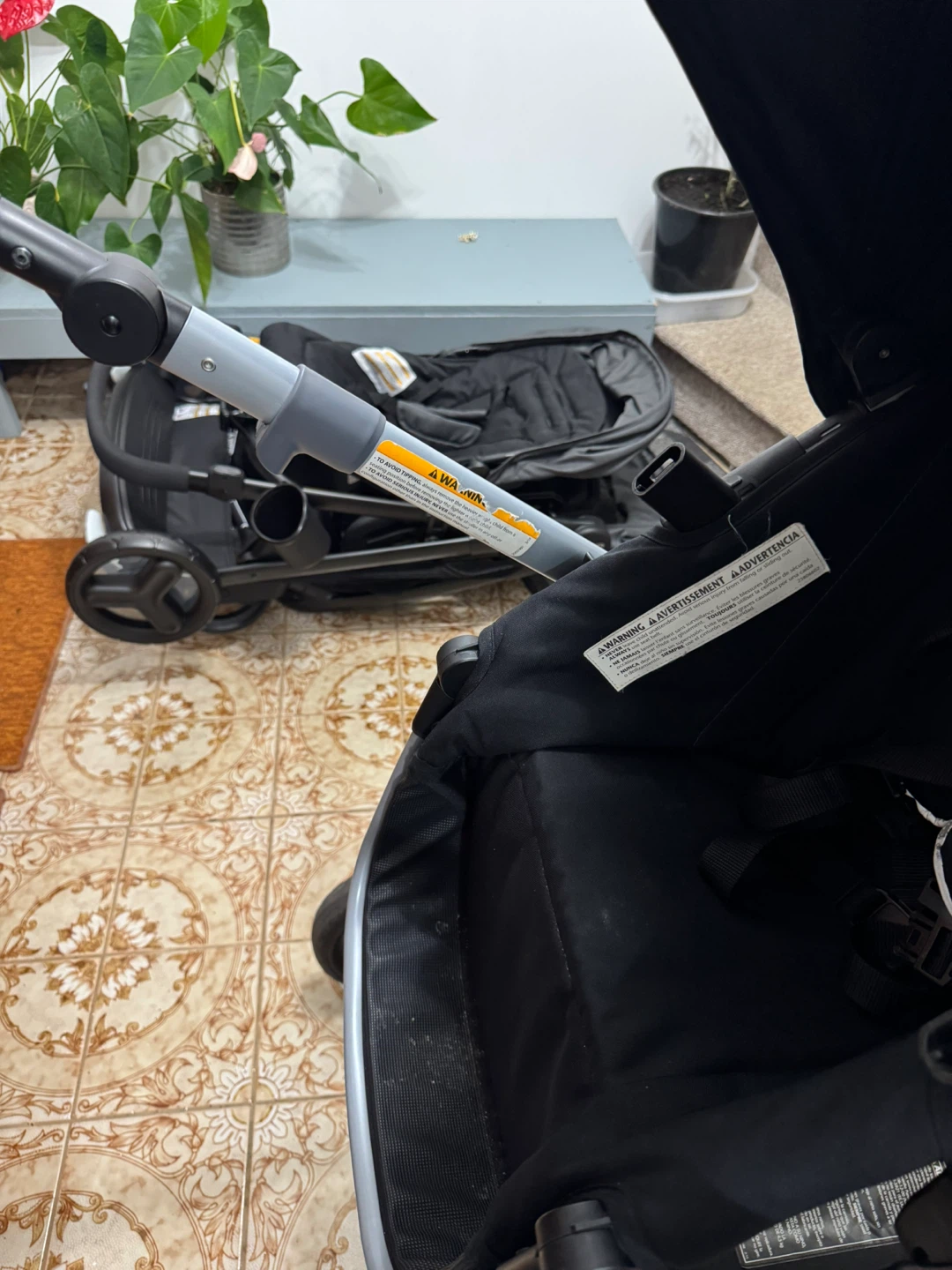 Evenflo Pivot Xpand Stroller Seat - photo 4