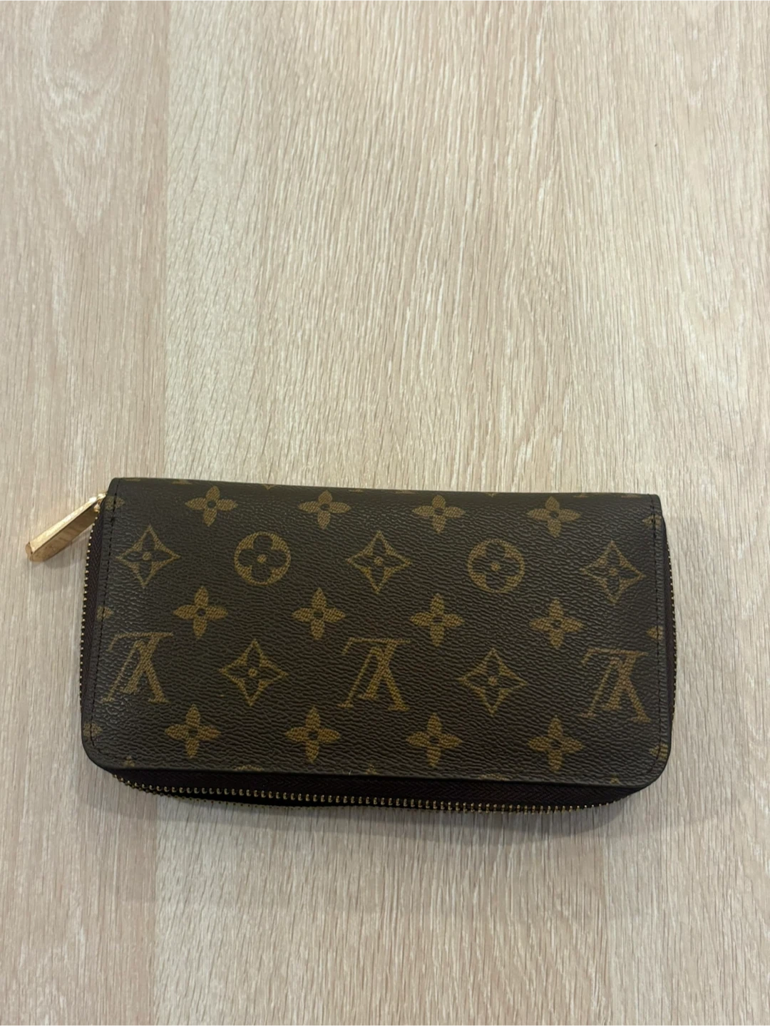 Louis Vuitton Monogram Zippy Wallet - photo 5