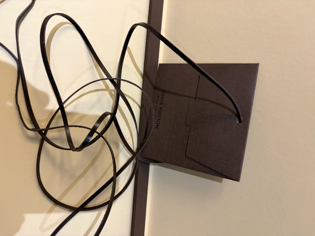 Authentic Louis Vuitton Box - photo 5