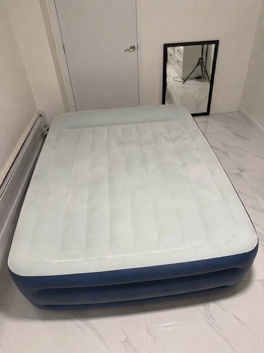 Intex Air Mattress - photo 2