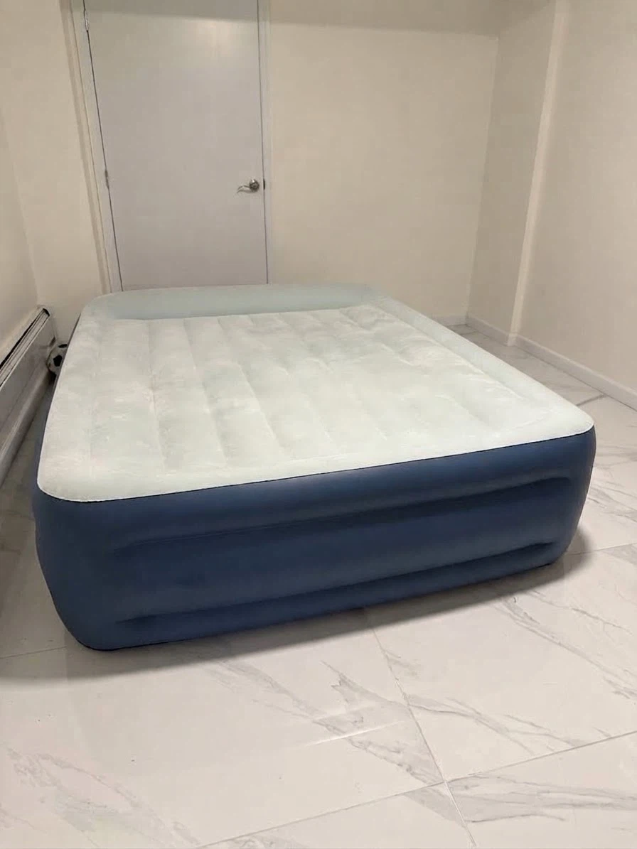 Intex Air Mattress - photo 3