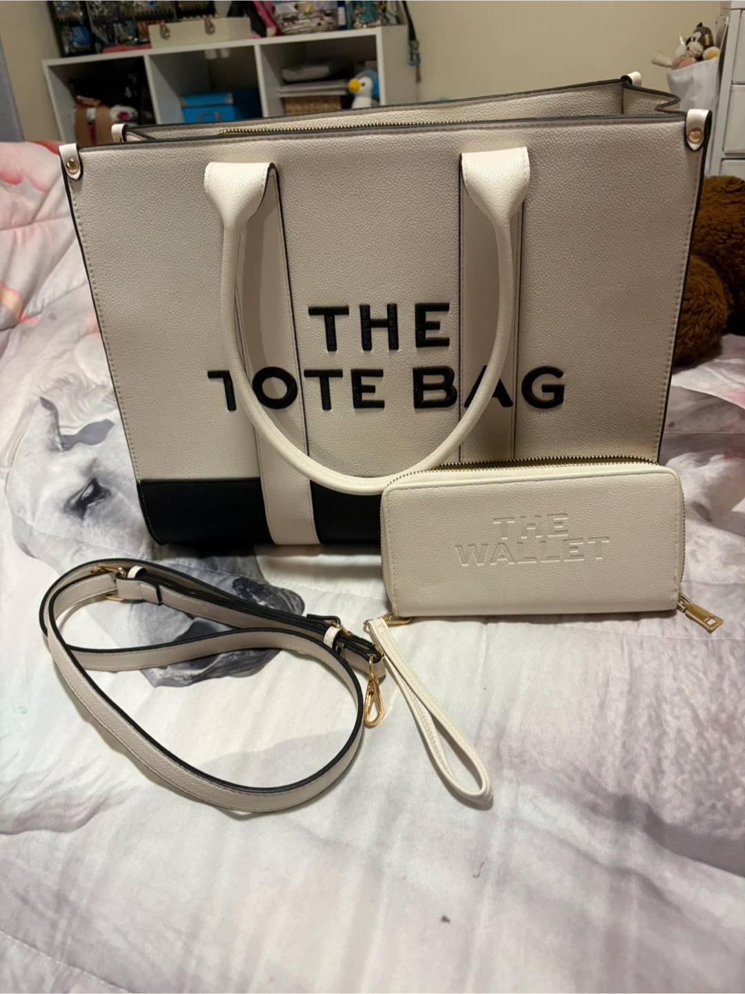 Cream Tote Bag and Matching Wallet Set