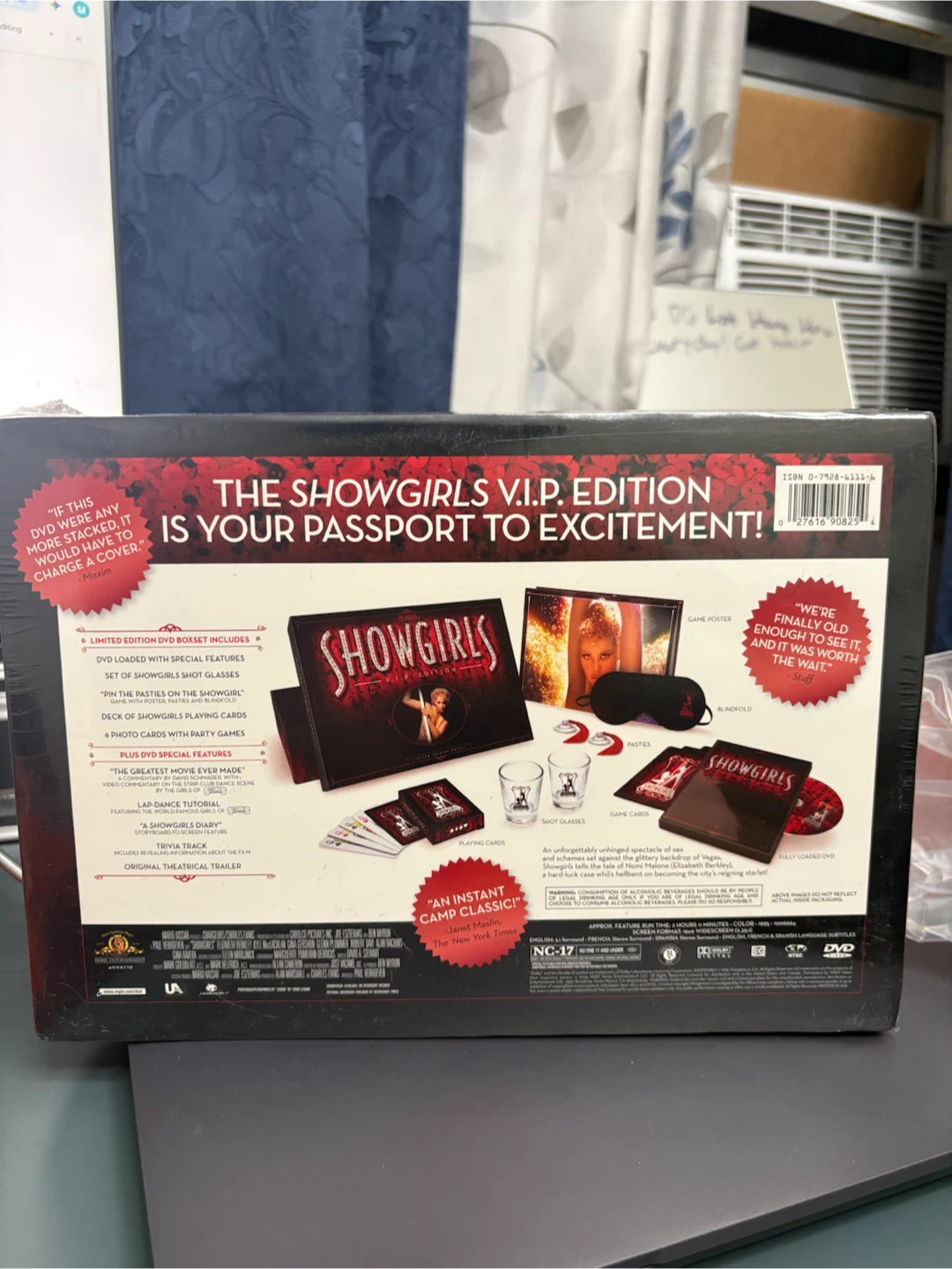 Showgirls V.I.P. Edition Limited DVD Boxset - photo 3