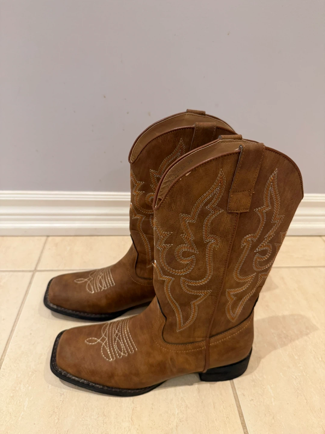 Brown Cowboy Boots - photo 3