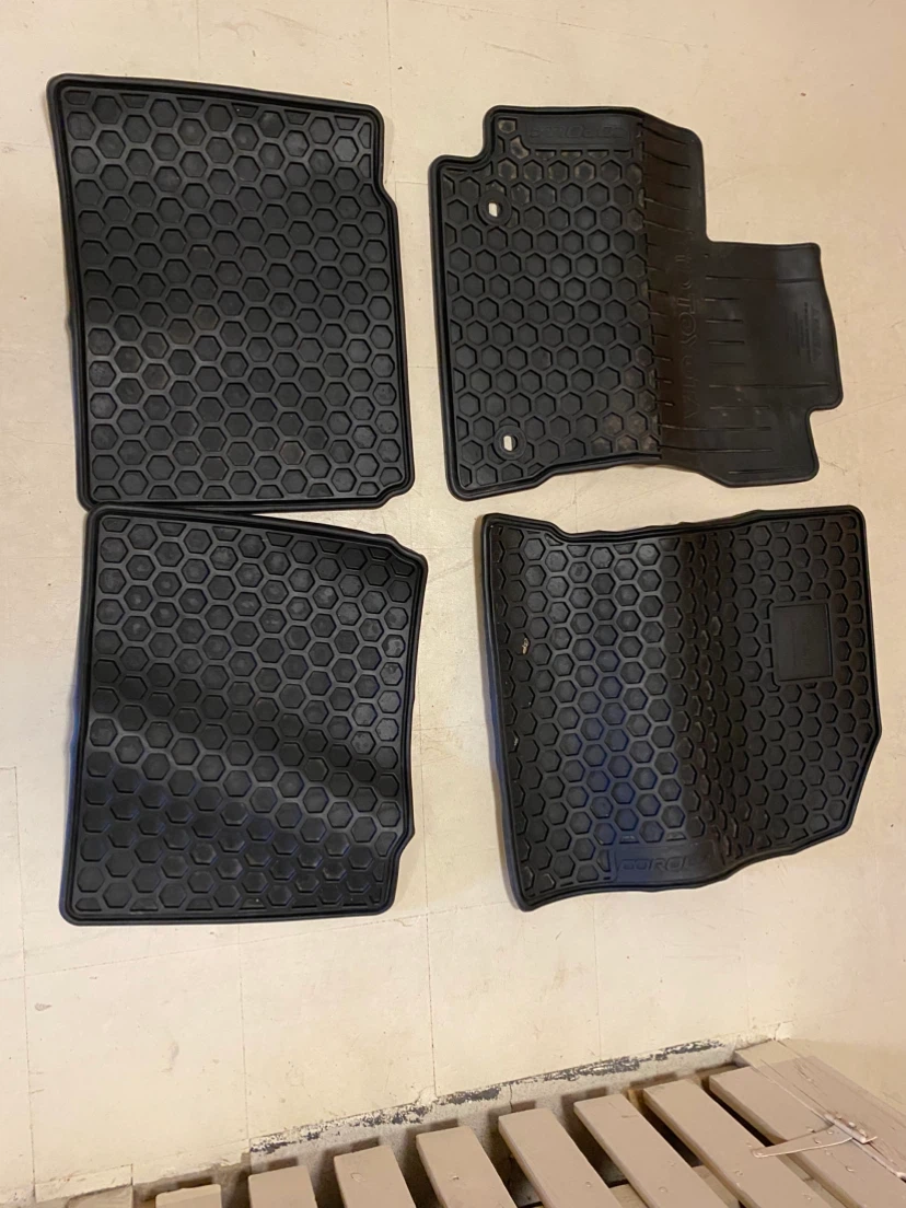 2014 Toyota Corolla All-Weather Floor Mats - photo 2